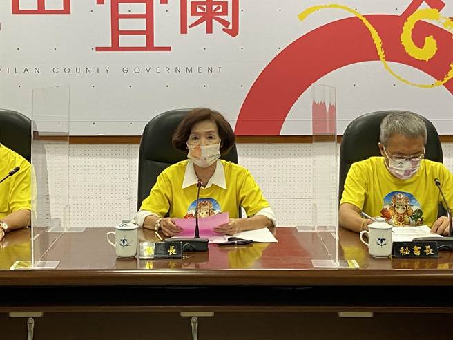 宜兰县长林姿妙回应，感谢江聪渊对县府政策的认同。（吴佩蓉摄）