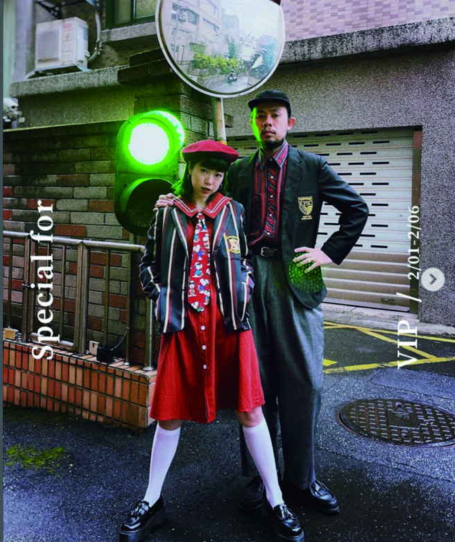 運用「A Prank Dolly」高彩度的復古單品，可以輕鬆打造出派對風情。（圖／A Prank Dolly）