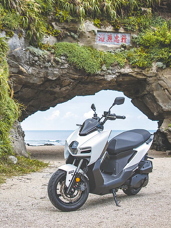 SYM MMBCU引爆曼巴风潮，上市10天累积订单破2600张。（陈大任摄）