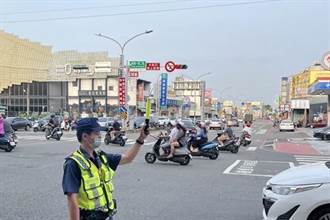 去年中秋連假「台南3路段事故排前3 」永康警啟動14處路口疏導