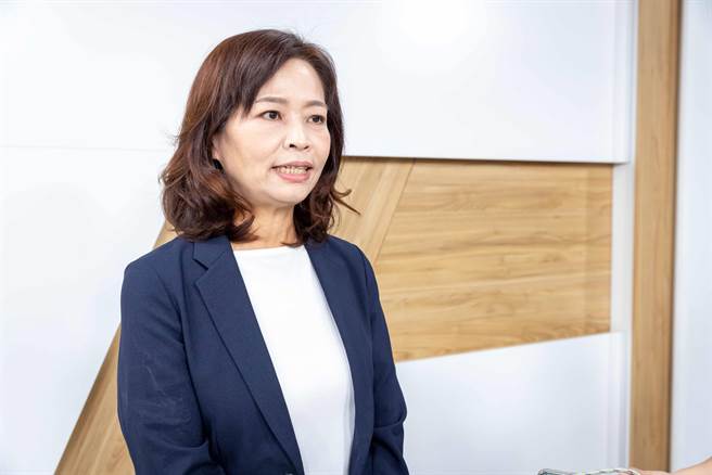 沈慧虹指出，林耕仁两本硕论接连被揭发抄袭，国民党应该用同样标准要求林耕仁退选，不要再为自家人护短。（沈慧虹提供／陈育贤新竹传真）