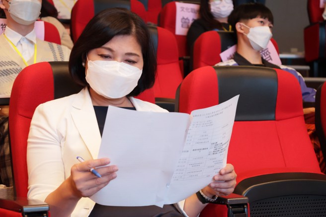 雲林縣長張麗善在臉書上表示，在過去的四年他們已經全力改善雲林的工商投資環境，成功吸引1777億的投資進駐雲林。（取自張麗善臉書）