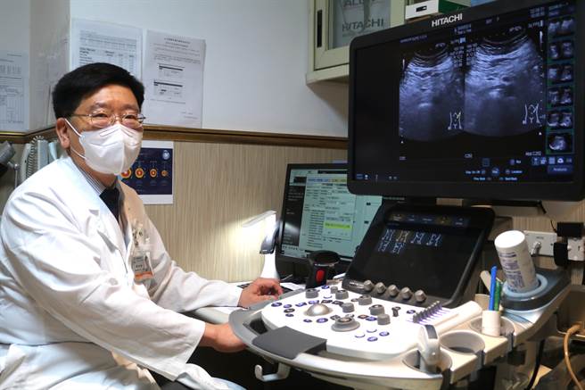 台北荣总胃肠肝胆科主任、阳明交大临床医学研究所讲座教授黄怡翔。(阳明交大提供／李侑珊台北传真)