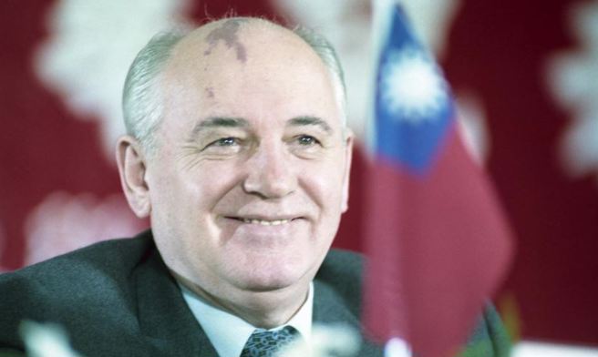 1994年3月25日前苏联领袖戈巴契夫（Mikhail Gorbachev）离台记者会。（黄子明摄）
