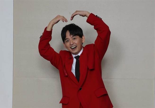 黄子佼开心入围金钟奖。（东森综合提供）