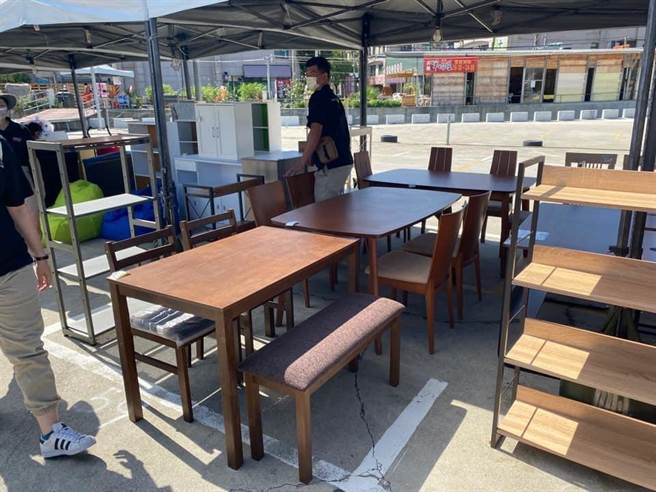 创世基金会苗栗院将在9、10两天，在头份尚顺观光夜市，举办义卖公益活动。（创世基金会苗栗院提供／谢明俊苗栗传真）