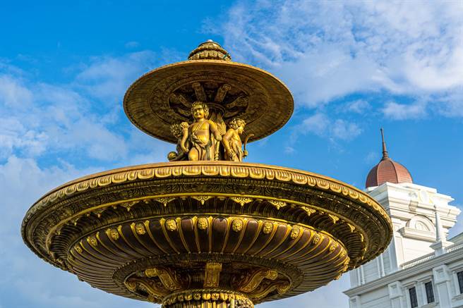 琦琦公主喷泉美景。（佐登妮丝提供）