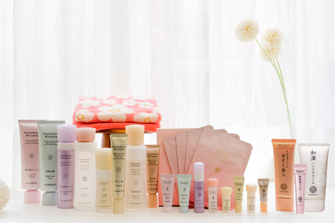 朵茉丽蔻10周年感恩献礼，期盼与消费者预约下一个10年，一起永续美丽。（朵茉丽蔻提供）