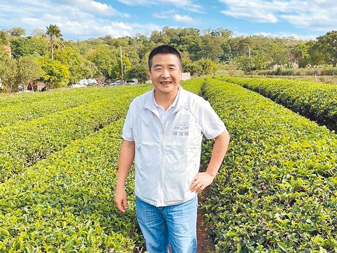 民进党籍苗栗县长参选人徐定祯，喊出营养午餐免费等社福政见。（徐定祯竞选团队提供／李京升苗栗传真）