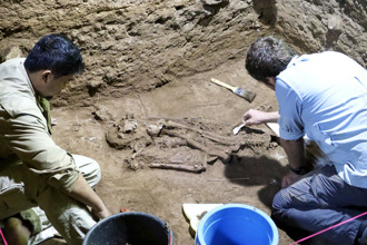 3萬年前人骨神秘缺腿 研究曝驚人真相