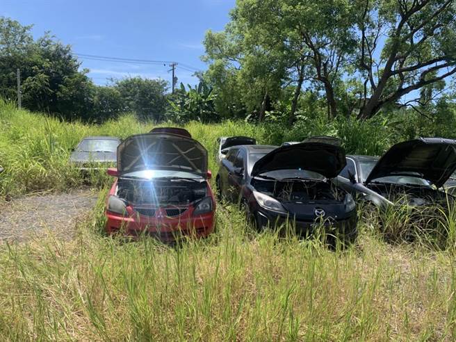 警方追回未被解体的车辆。（警方提供）