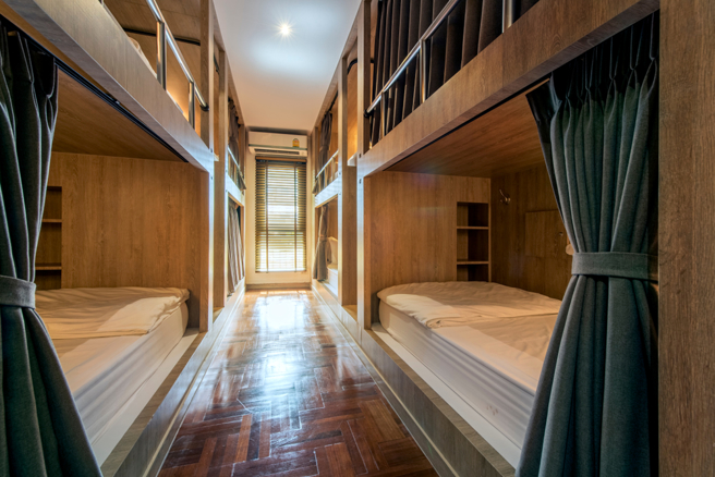 大家对自己学校宿舍还满意吗？一起来看其他同学住的宿舍都长怎么样！（示意图／shutterstock）
