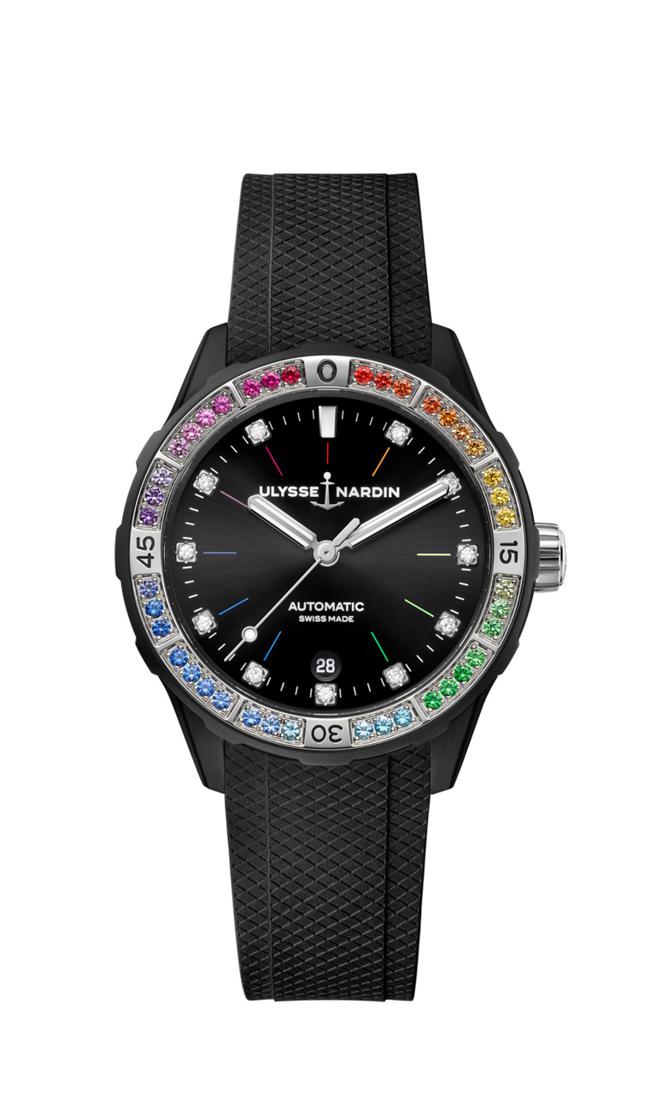 雅典表Lady Diver美人鱼潜水彩虹表，42万6500元。（Ulysse Nardin提供）