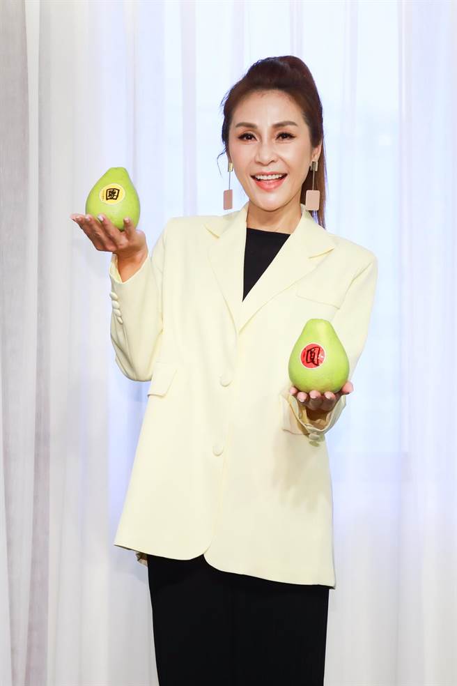 梁佑南擔任不老銀行公益大使。（紅心字會提供）