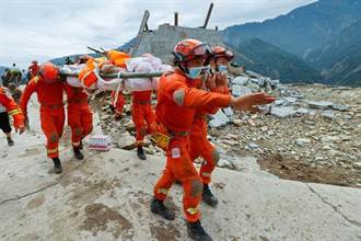 四川瀘定縣地震增至88死 30人仍失蹤