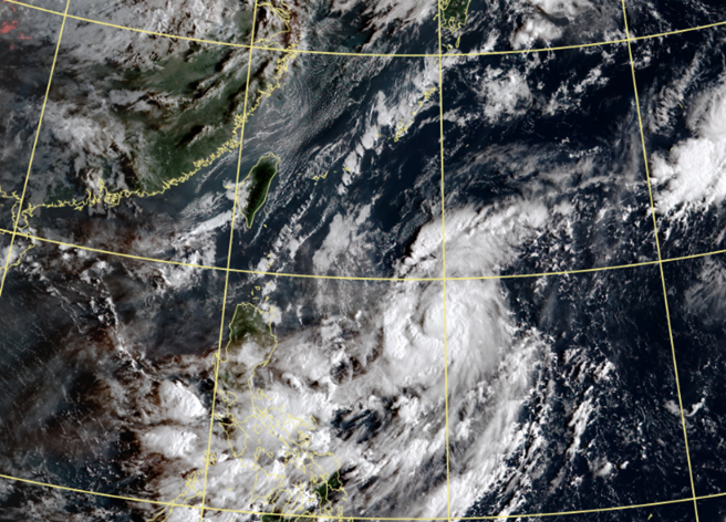中秋节连续假期，北台湾周六下半天起有雨。（中央气象局提供）