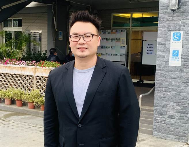 简千翔拥有英国教育博士学位，参选议员受瞩目。（廖志晃摄）