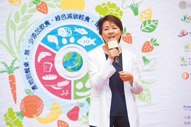 无党籍台北市长参选人黄珊珊昨再重申没找沈慧虹接北市副市长，「不要把没说过的话栽我头上。」图为黄珊珊出席「国际健康绿色飨宴记者会」。（张铠乙摄）