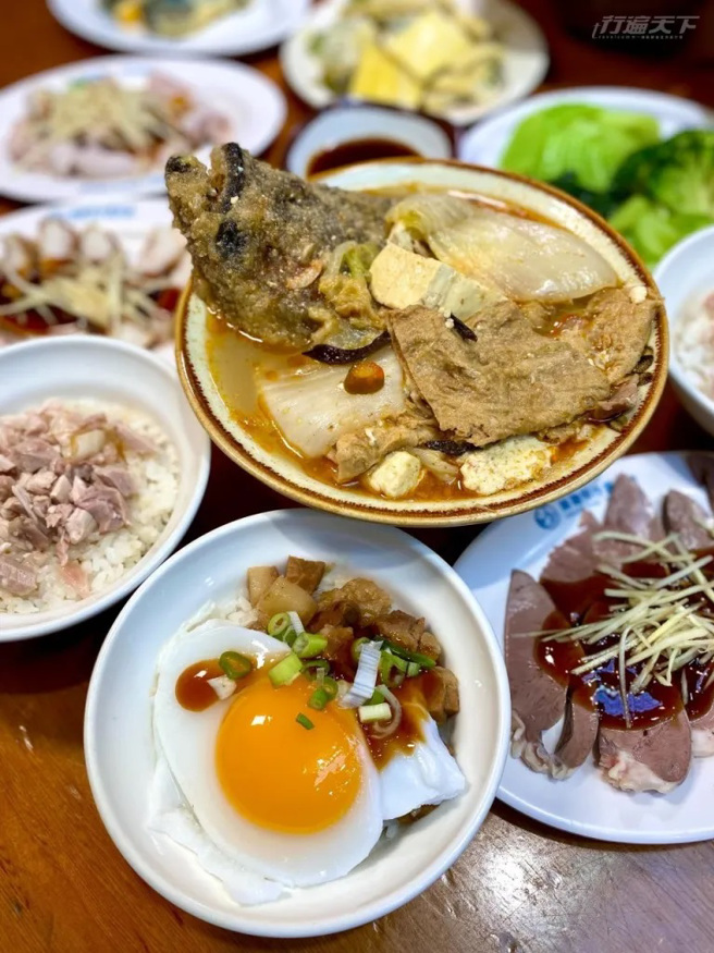 林聰明沙鍋魚頭熱賣的魚頭料理，起源於第一代創始人林進卿，因為愛釣魚進而研製出的美味鮮魚料理，再由第二代林聰明傳承給林佳慧。（圖/ 行遍天下）

