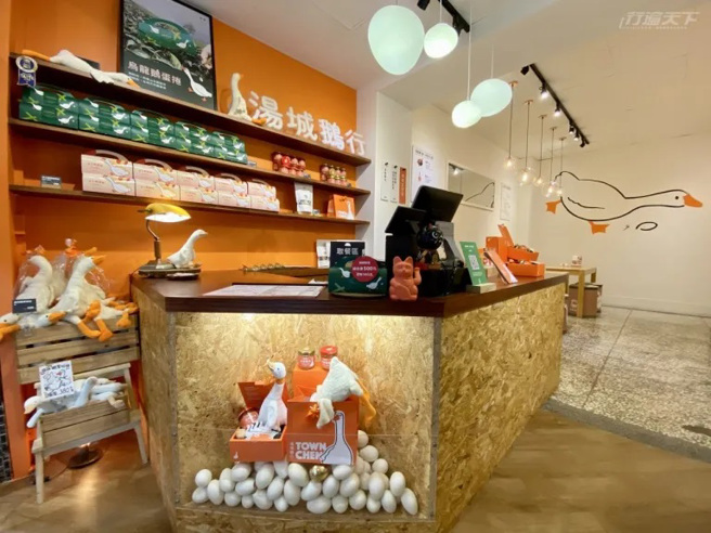 湯城鵝行想呈現的新台式美學的餐飲體驗，包括舒適的用餐環境和創新優質的鵝料理。（圖/ 行遍天下）