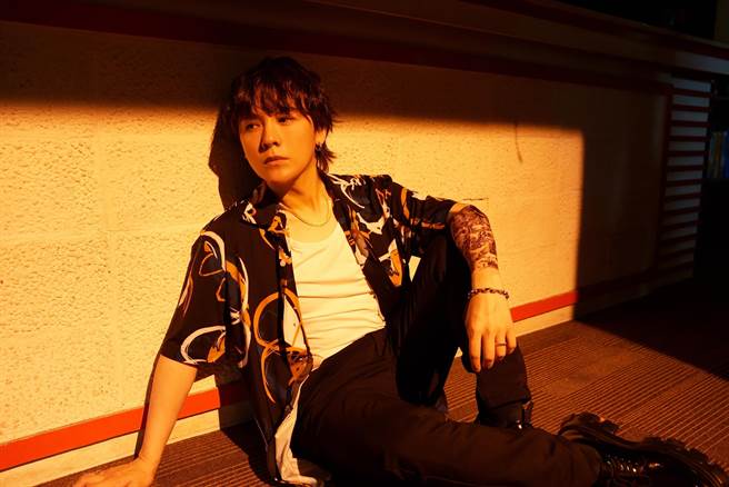 金志遥推出新单曲〈坏的你〉。（ AMM亚洲心动娱乐提供）