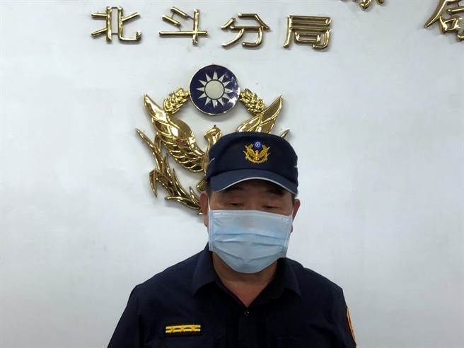 北斗分局分局长潘嘉旺表示，10日接获民眾报案，溪州乡菜公村竹围西巷车辆遭毁损，随即派员前往，已经将涉案人拘提到案，并查扣空气枪1把。(吴建辉摄)