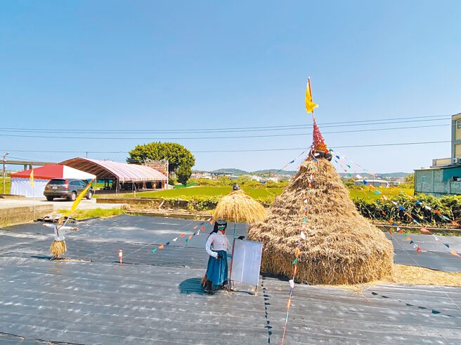 后龙镇柳树湾福德祠举行建祠百年纪念活动。（柳树湾福德祠提供／谢明俊苗栗传真）
