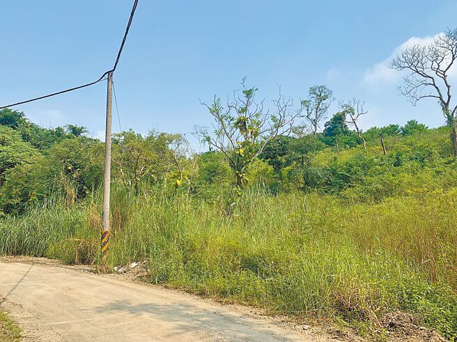 针对斗六市咬狗段水土保持，云林县府表示依法维护安全，待法院判决后求偿。（读者提供／周丽兰云林传真）