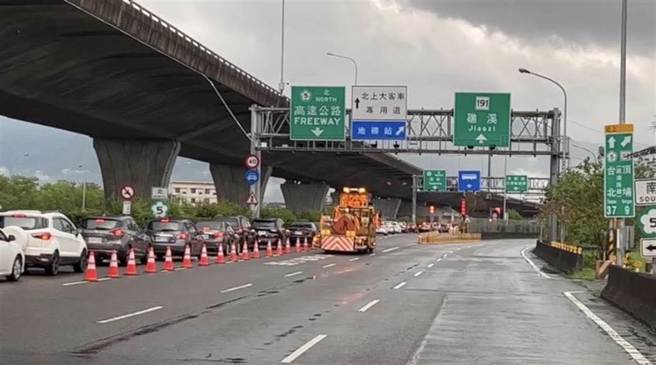 颱風梅花逼近，高公局表示，今國5北上取消高乘載管制。（圖／示意圖，記者吳佩蓉攝影）