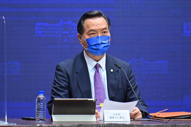 行政院发言人罗秉成代表政府声明，绝无任何阻挡民间採购BNT疫苗情事。（资料照／行政院提供）