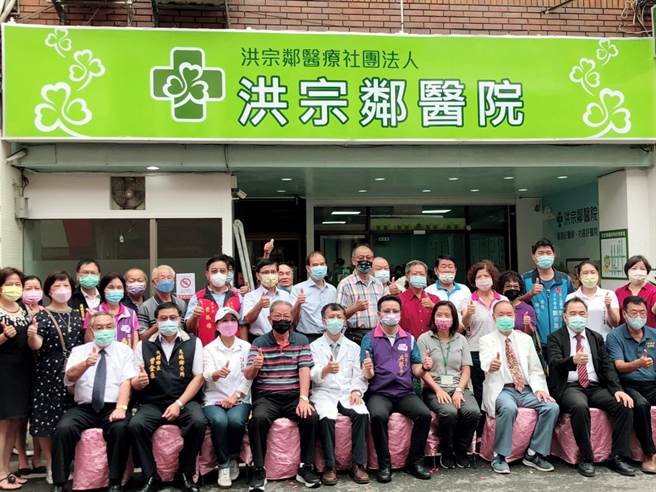 秀傳執行長黃靖媛表示，兩院在2018年締約結盟，如今洪宗鄰院長委託秀傳醫療體系經營管理，秀傳將會挹注更完整多元的服務，提供給二林地區民眾。（秀傳提供／吳建輝彰化傳真）