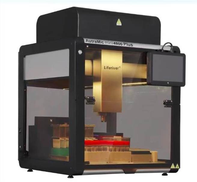 「小青耕」全自动核酸检测平台获大陆国家药监局批准上市。（图：上海之江生物）