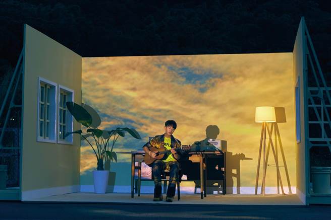 韦礼安担任9月号杂志封面人物。《Ciao潮旅》提供