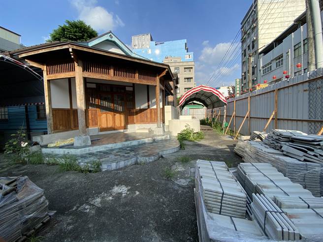 嘉义市警察局整修歷史建筑「东门派出所」办公室已完成却仍无法开放使用。（廖素慧摄）