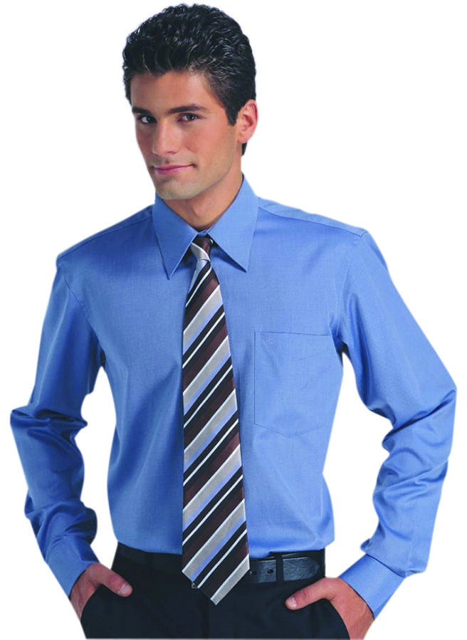 PIERRE BALMAIN衬衫结束代理，单一价800元。（SOGO提供）