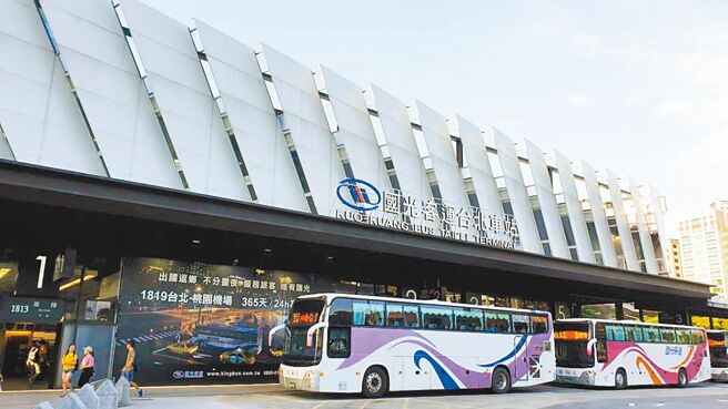 基隆市长选情激烈，「四脚督」选战厮杀程度不下于台北市，其中，交通是最关键的议题。（国光客运提供／张志康基隆传真）