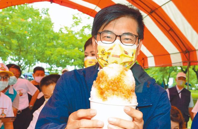 陈其迈脸书9月5日PO出的锅烧意麵照片，被质疑盗用汉堡店照片，高市府13日深夜澄清，该图版权属于高市府。资料照片