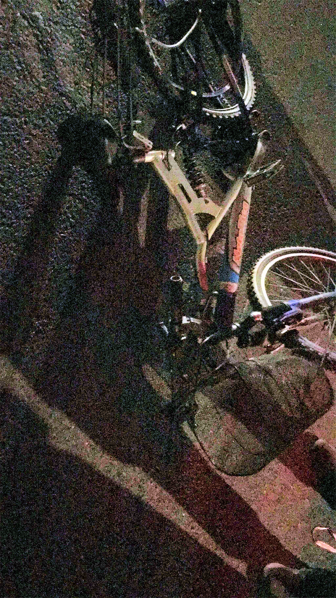 侯姓老翁骑脚踏车在蒜头大桥遭撞身亡。（读者提供／吕妍庭嘉义传真）