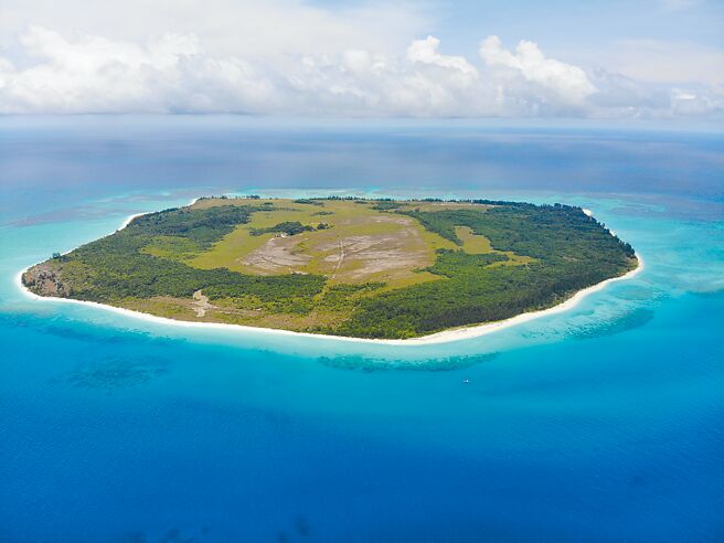 信义房屋在东马要打造零碳之岛，规划生态游程让来访游客可以实践低碳生活。图／信义房屋提供