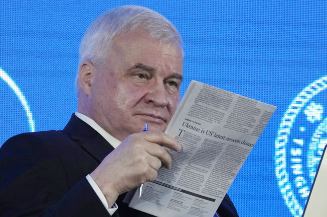 图为俄驻中大使德尼索夫（Andrey Denisov）。(图/ 美联社)