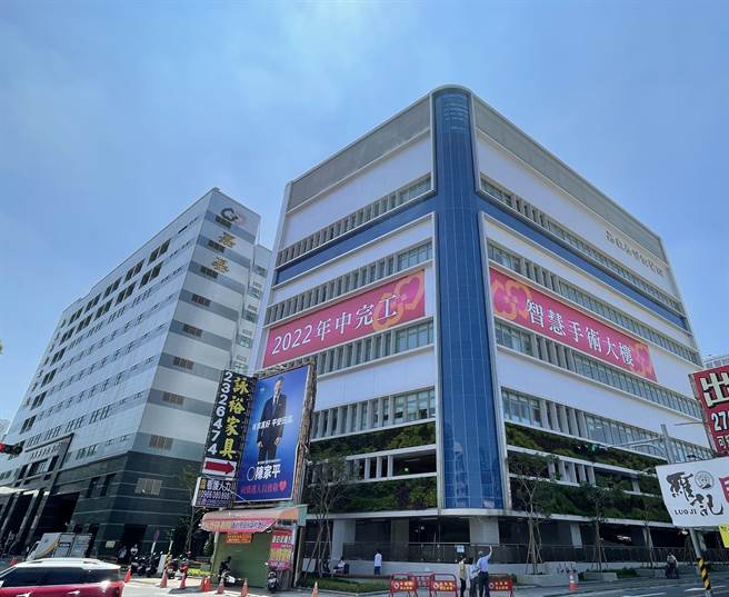 嘉基醫院智慧手術大樓將於23日落成啟用。（廖素慧攝）