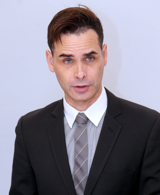 国际政治观察家方恩格律师。（资料照片）