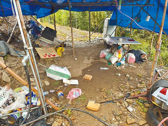 南投縣林姓男子原本在同事家喝酒，疑似被打後，跑到附近的工寮繼續喝。（民眾提供／楊靜茹南投傳真）