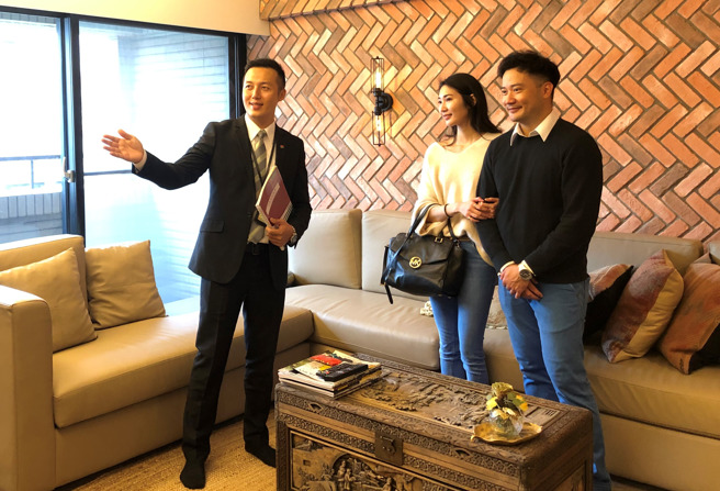 信義房屋堅持「先義後利」、「以人為本」、「正向思考」，把核心理念加以落實，深入每位同仁心中。（圖/信義房屋提供）