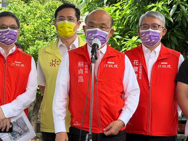 藍營指蔡政府2名官員在擋疫苗，蘇貞昌痛批「是沒常識的亂講」。（王揚傑攝）