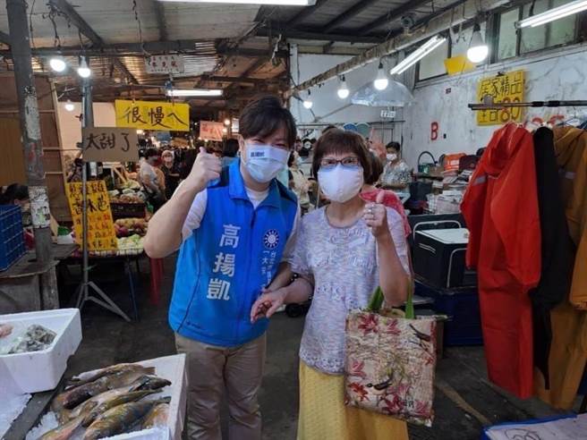 高揚凱把握每一個向選民表達自己理想和政見的機會。（高揚凱提供／游念育台北傳真）