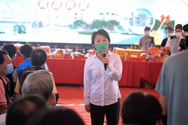 卢秀燕表示，松强国小位于14期重划区，占地3.5公倾，第一期工程经费2亿1600万元。(台中市政府提供／潘虹恩台中传真)