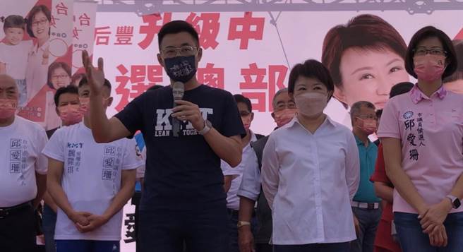 立委江启臣不满说，东丰快速道路2014就动工，如果不换市长2020就完工，昨天还有人说他当市长4年内就完工，应还给卢秀燕一个公道。(陈世宗摄)