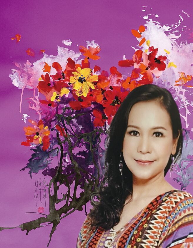 旅居新加坡的知名画家陈玉庭，应高雄市中国书画学会及高雄书画学会之邀，举办「月圆花好」个展。图／陈玉庭提供