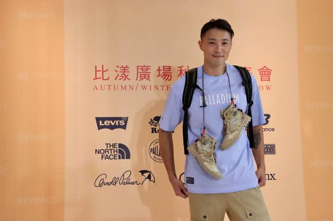 PALLADIUM军靴，2022早秋商品以全新TROOP RUNNER军种潮鞋为代表。（比漾广场提供）